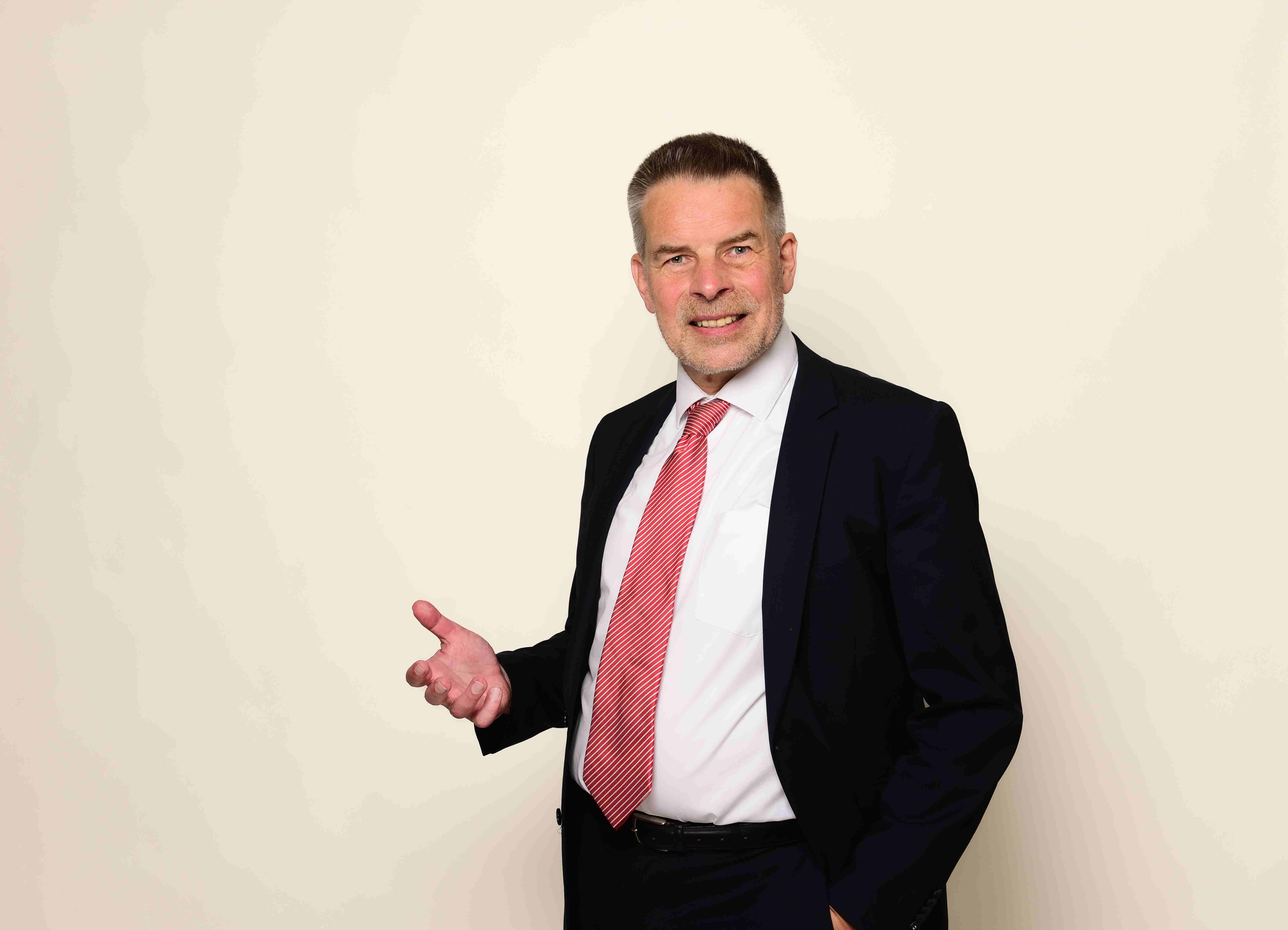 Hans-Dieter Schat